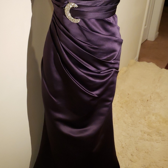 BILL L E V K O F F DRESS - Picture 7 of 16